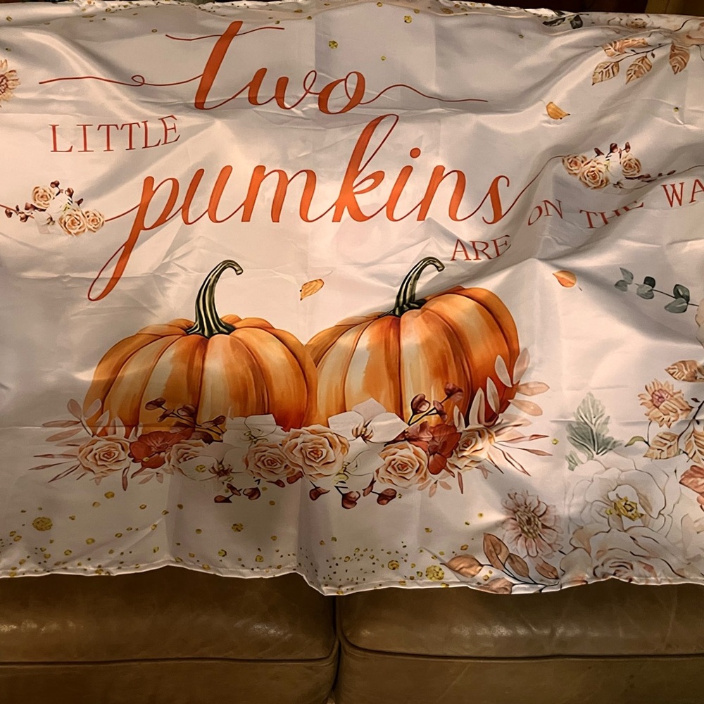 Pumpkin Themed DecorativeBaby Shower Decoratuons.